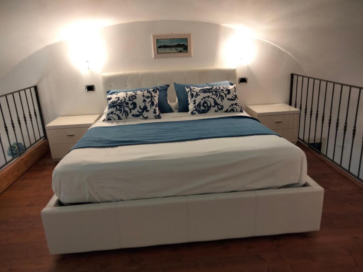 L'Ancorotto Azzurro Apartment Гаета Екстериор снимка