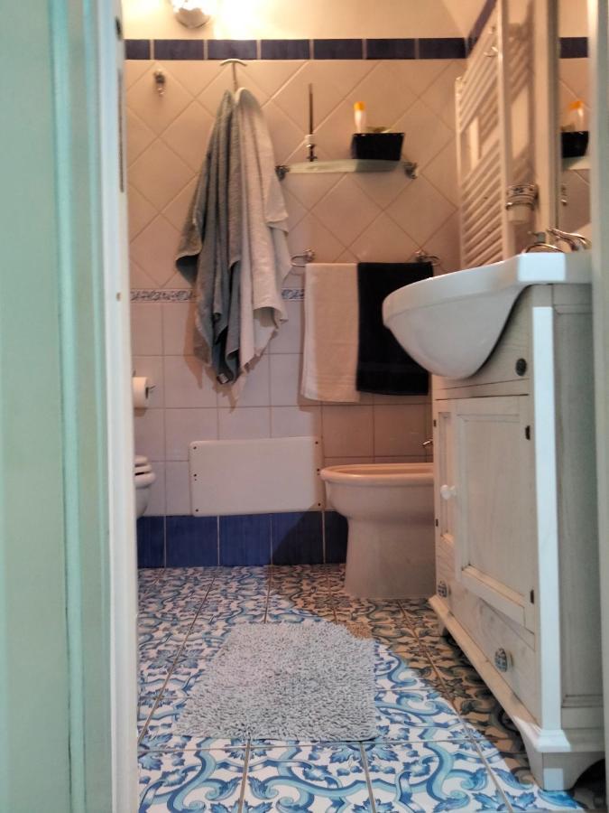 L'Ancorotto Azzurro Apartment Гаета Екстериор снимка